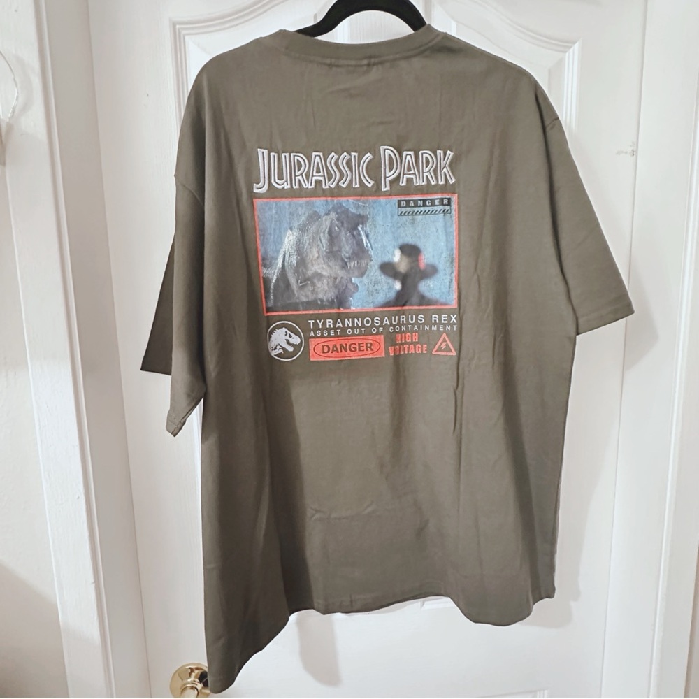NWT! Jurassic Park T-Rex T-shirt